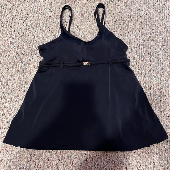 Motherhood Other - Motherhood maternity Swimming suit top Maternity size small